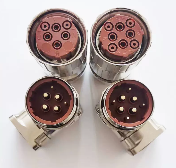 国产6孔动力插头